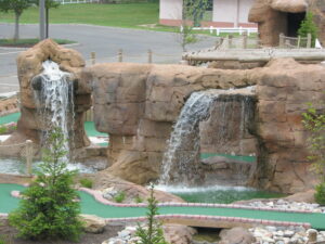 miniature-golf-multiple-gunite-waterfalls-design