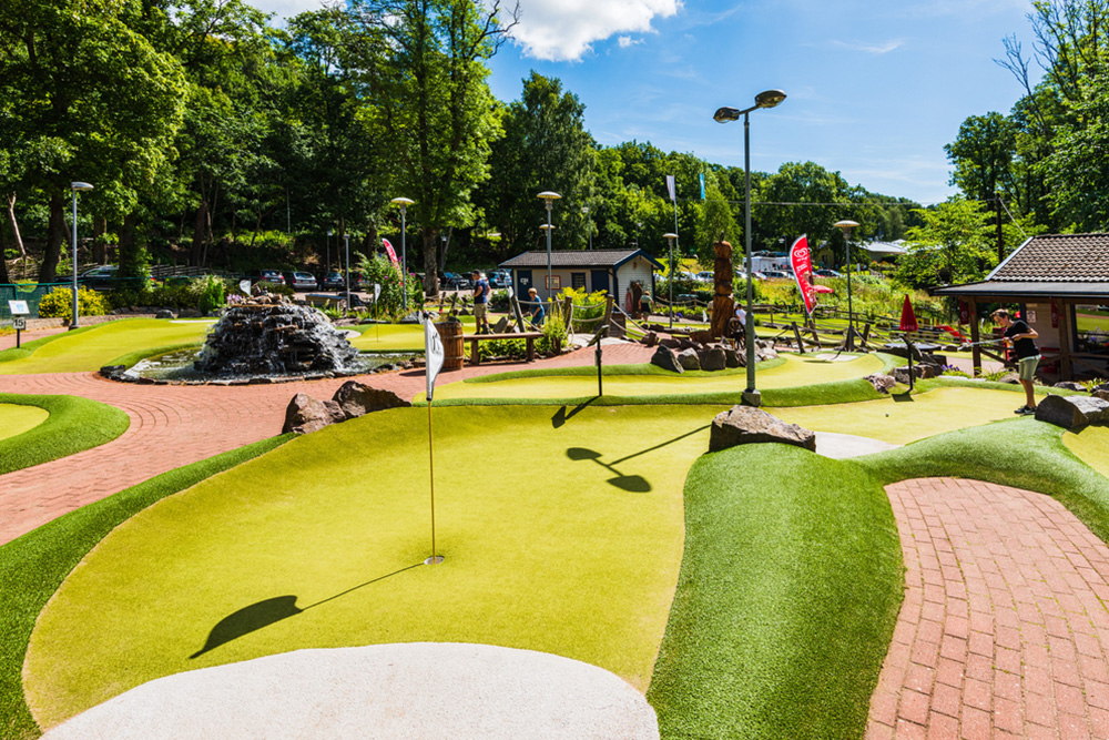 How To Turn Your Mini Golf Course Into A Competitive Socializing Hot Spot